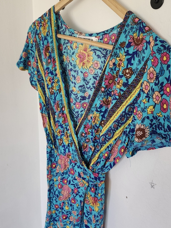 Temofon Dresses & Skirts - Bright Floral Mini Wrap Dress in Turquoise